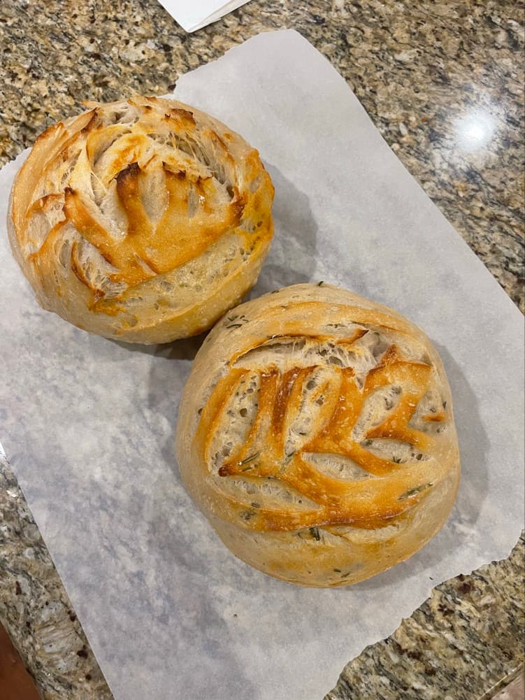 Lee’s Loaves photo