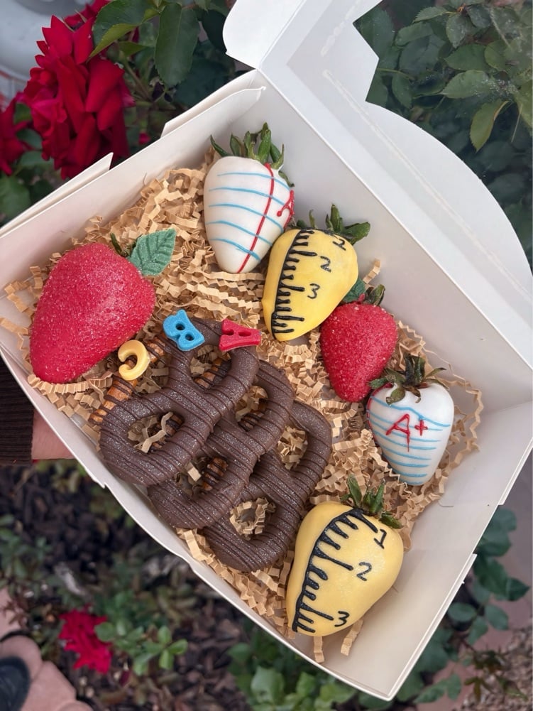 Monarch Custom Treats