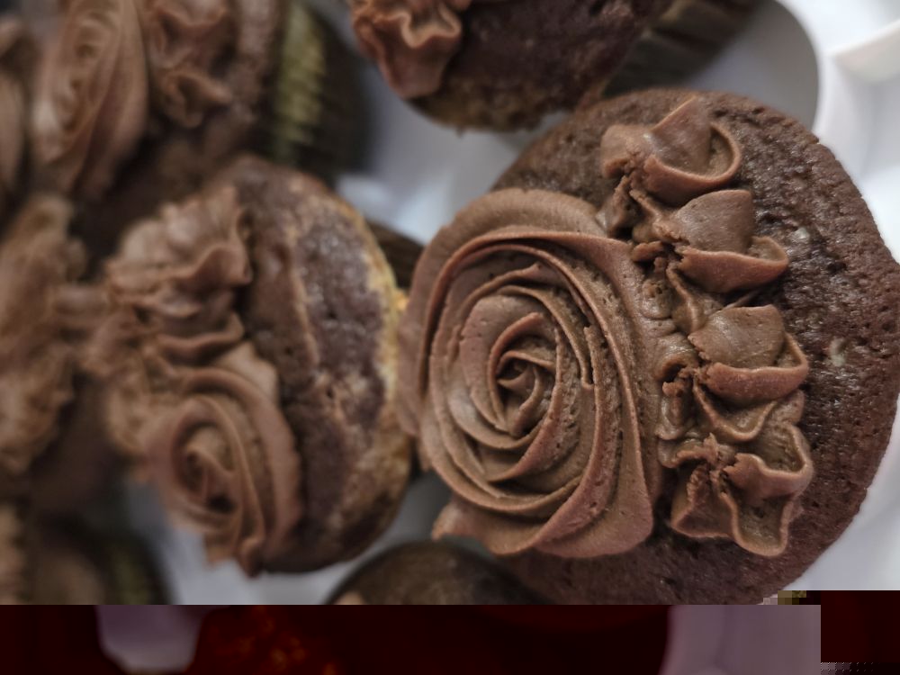 Pink Dandelion Bakery