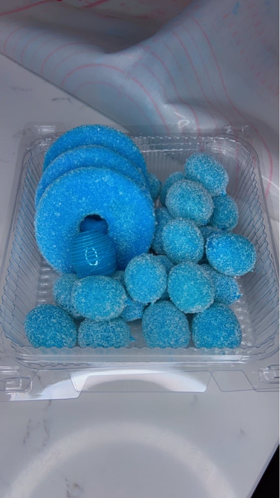 Pretty And Sweet Treats