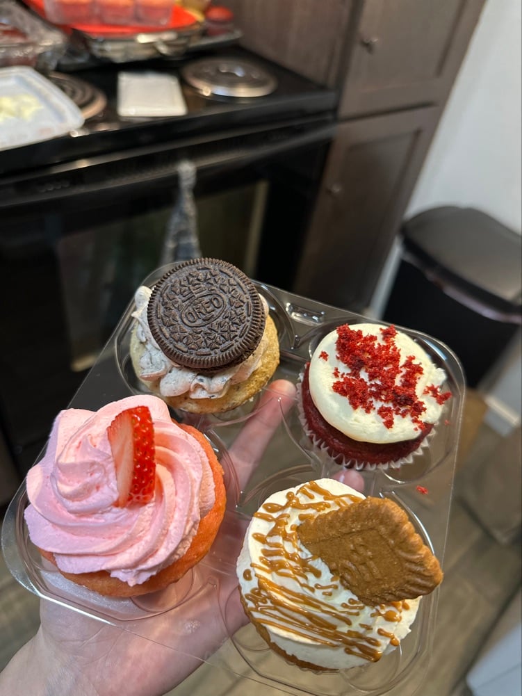 V's Sweets photo