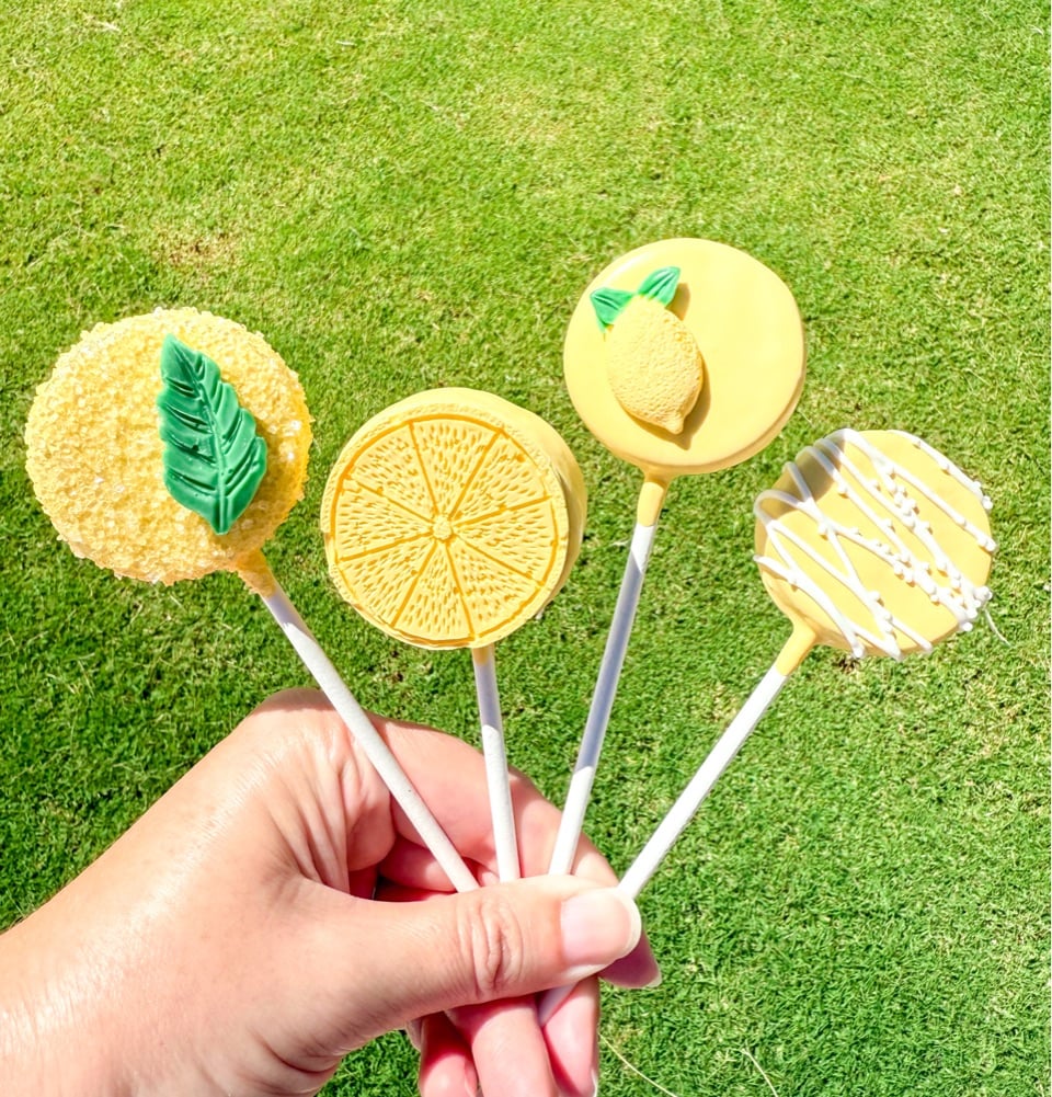 Sprinkle & Pop Bakery