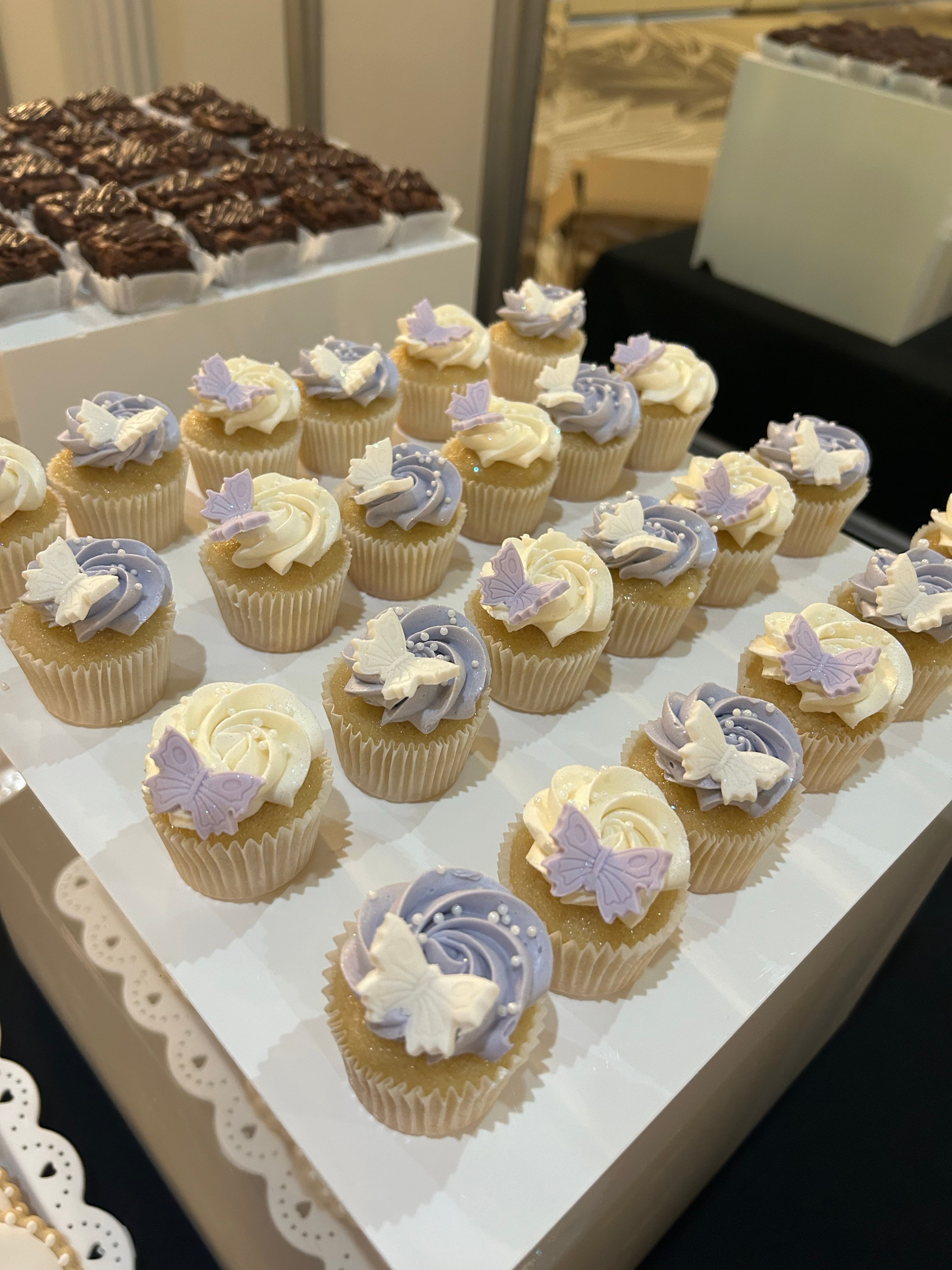 Desserts By Mia