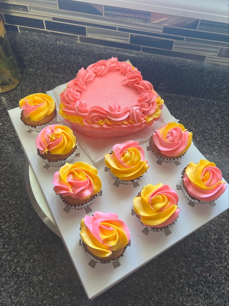 Quasia Cakes