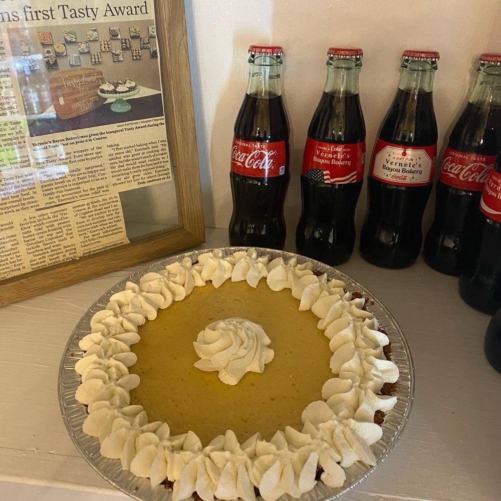 Vernele's Bakery photo