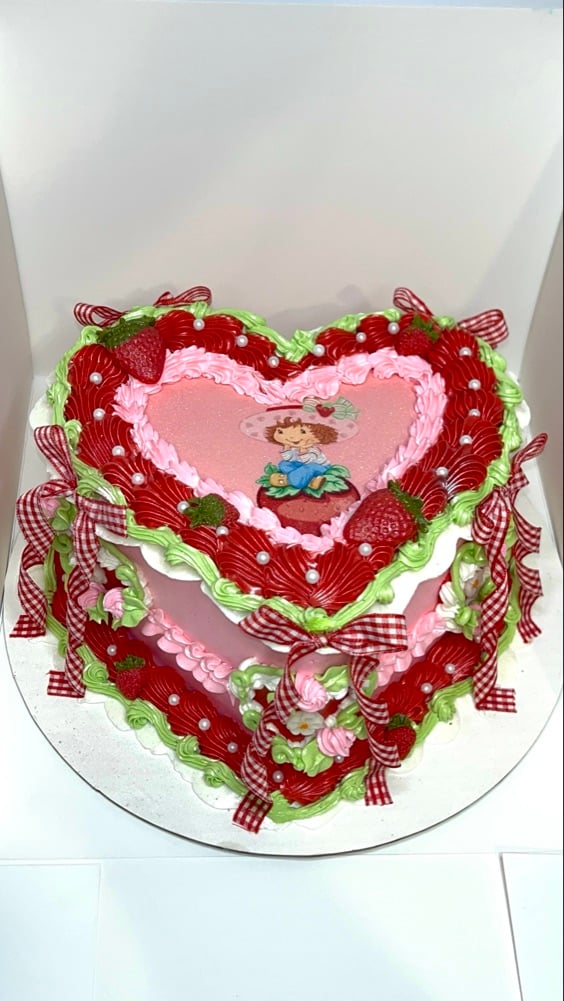 Cakes By Damar