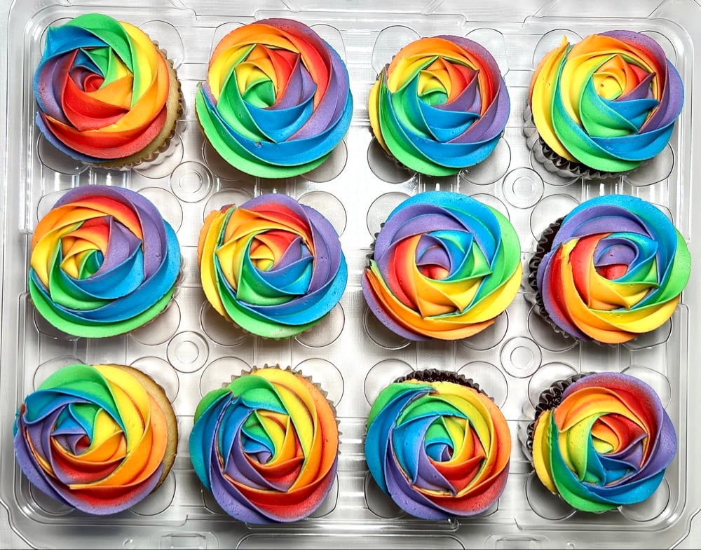 Happy Mango Bakery
