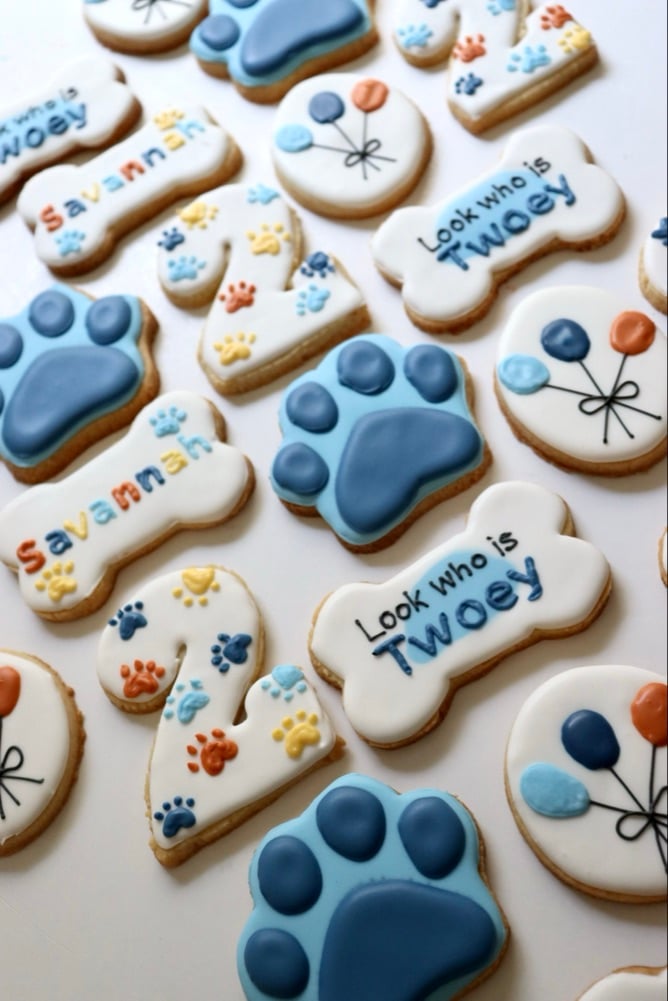 Amy Bakes Cookies