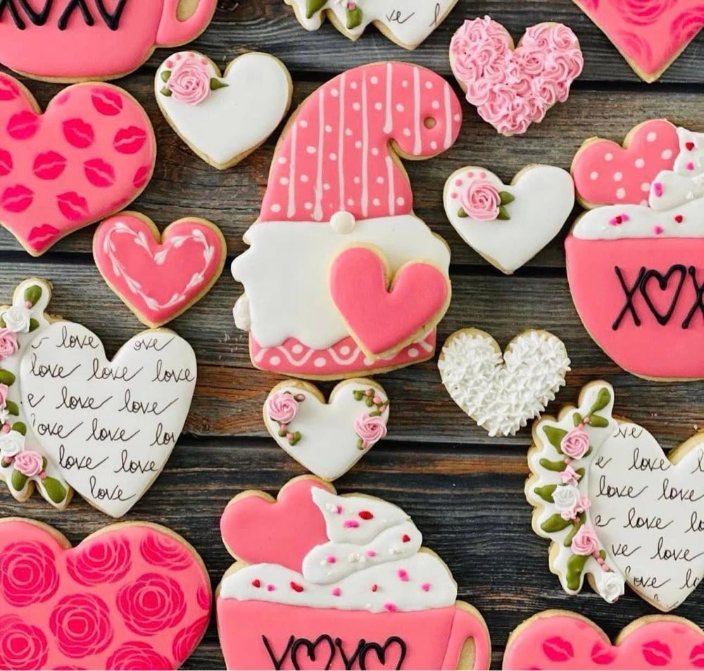 Custom Cookies by Dawn, LLC