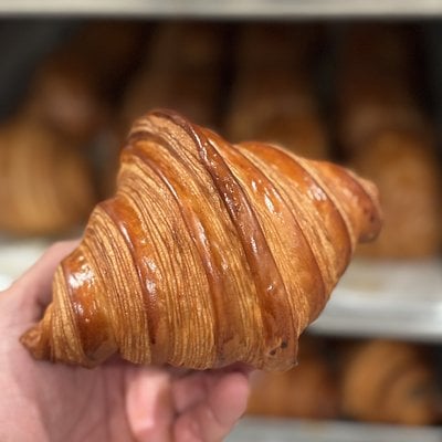 feli cafe & bakery