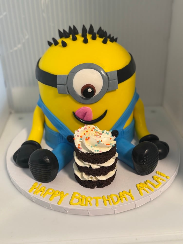 Jazzy Jaw Drop Cakery