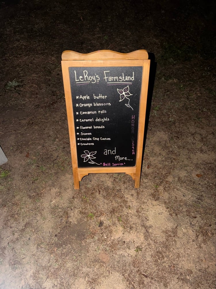 LeRoy Farm Stand