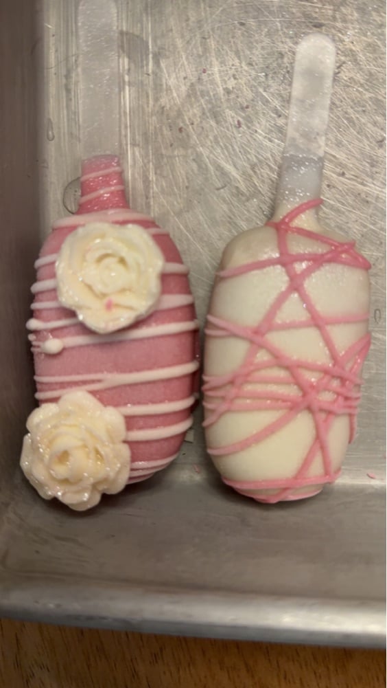Taste & Tell Cakes