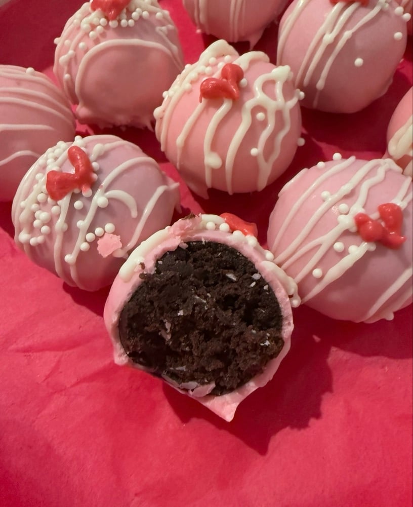 Cakes By Kim